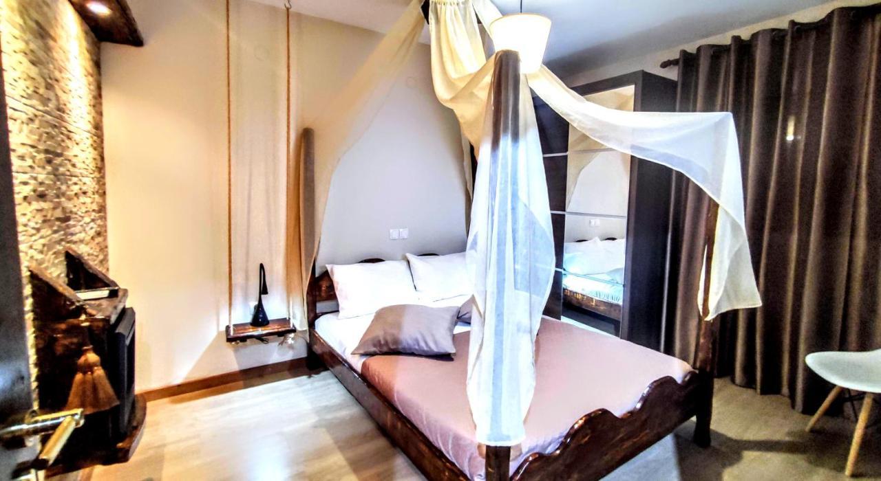 شقة The Elysian At Nicopolis Jacuzzi Nikopolis المظهر الخارجي الصورة